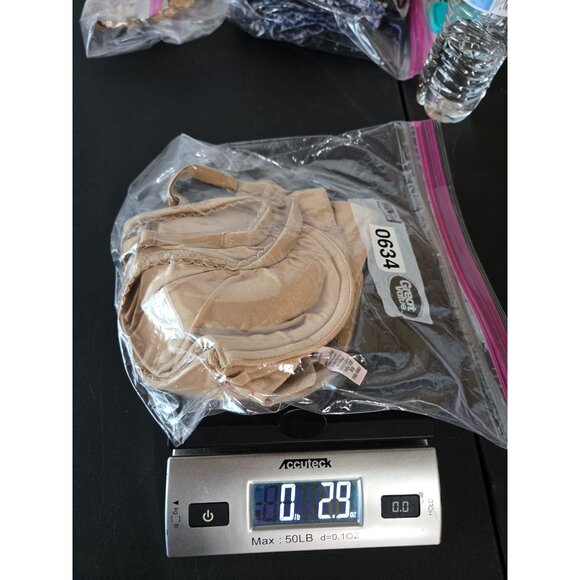 Victorias Secret Body Lined Perfect Coverage Bra Size 36B Nude Tan #1 - Picture 10 of 10